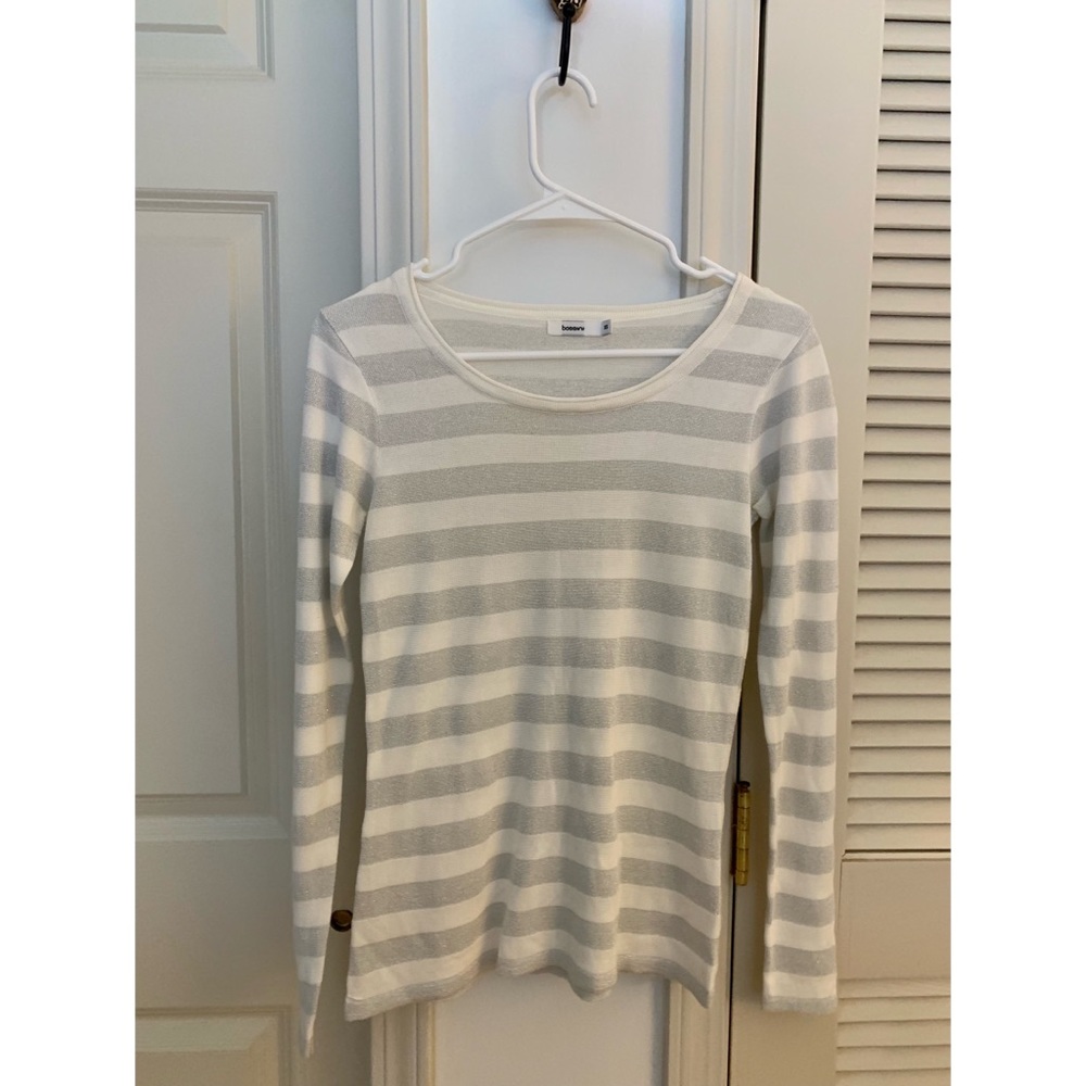 White and silver stripped long sleeve top